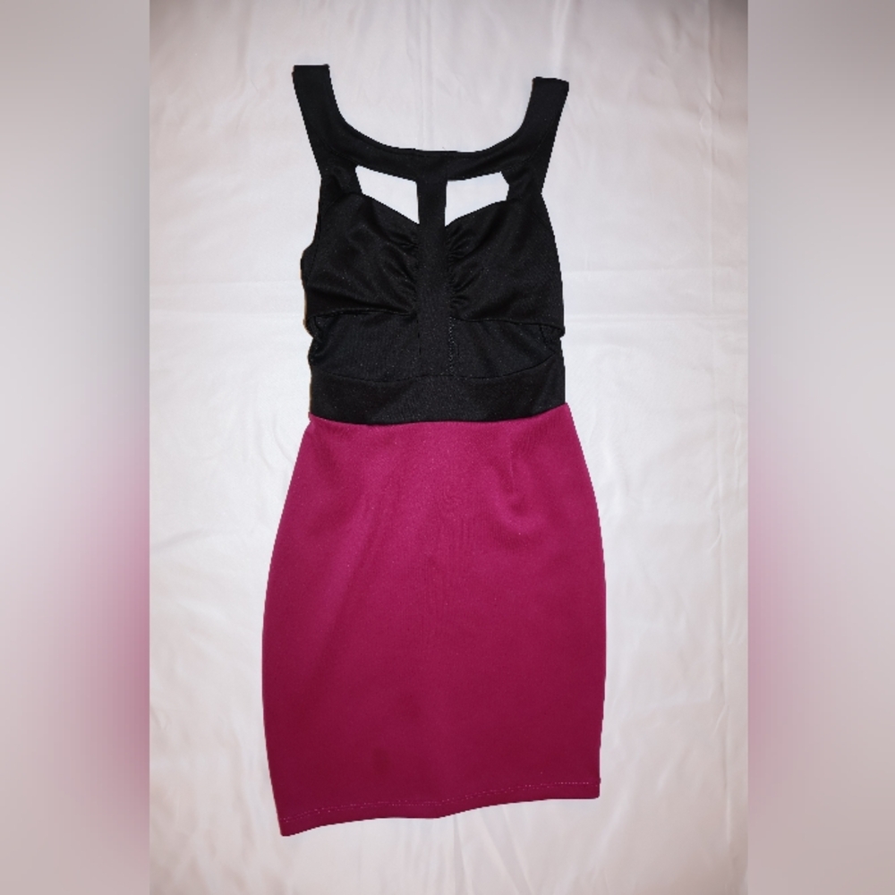 Body Central Black and Fuchsia Pink Short Mini Dress.